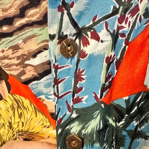 NOS Vintage 80's Reminiscence Rayon Hawaiin Aloha Shirt in Hula Print - Unisex - Picture 8 of 9